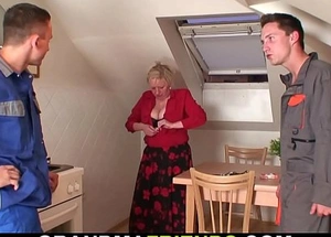 Two repairmen detest thrilled by broad in the beam boobs grandma