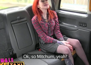 Female bit taxi drag queen dominates tattooed redhead