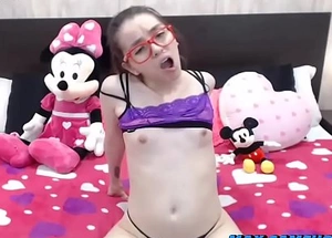 Young cute teenie camgirl all round braces anal playing